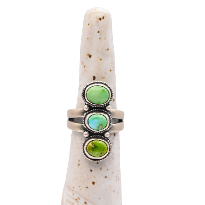 Verde Valley Turquoise Triple Stone Ring  / U.S. Size 6