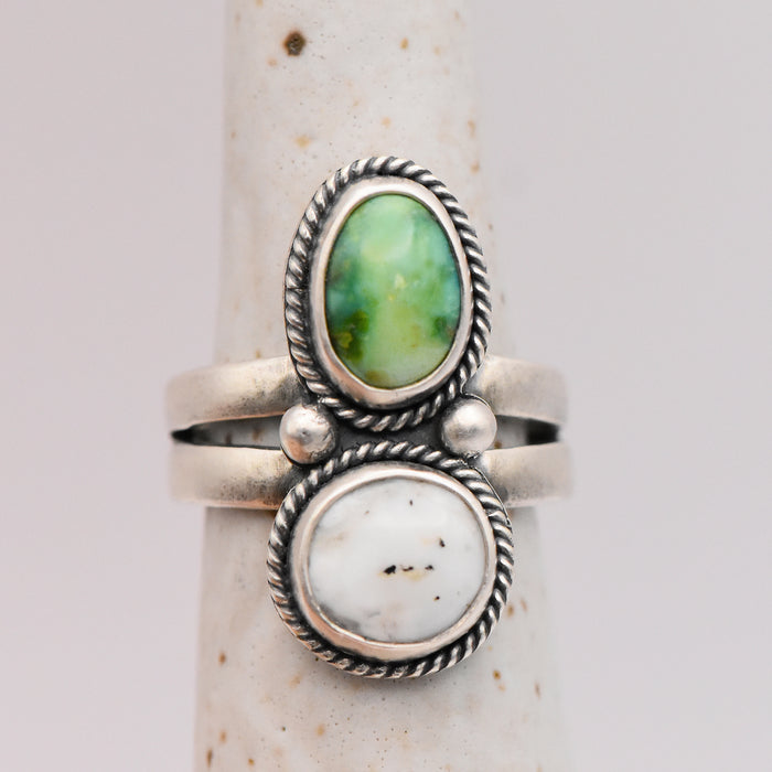 Verde Valley & White Buffalo Turquoise Sterling Silver Ring / U.S. Size 7