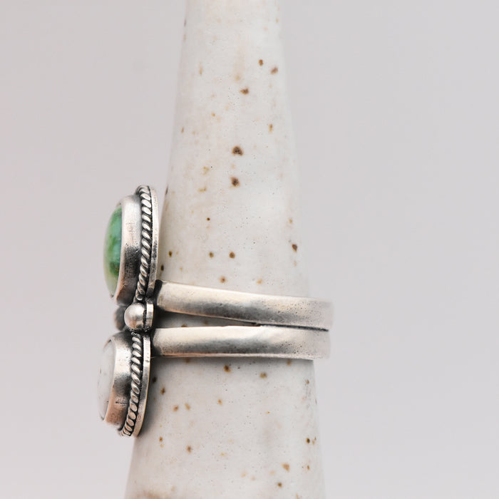 Verde Valley & White Buffalo Turquoise Sterling Silver Ring / U.S. Size 7